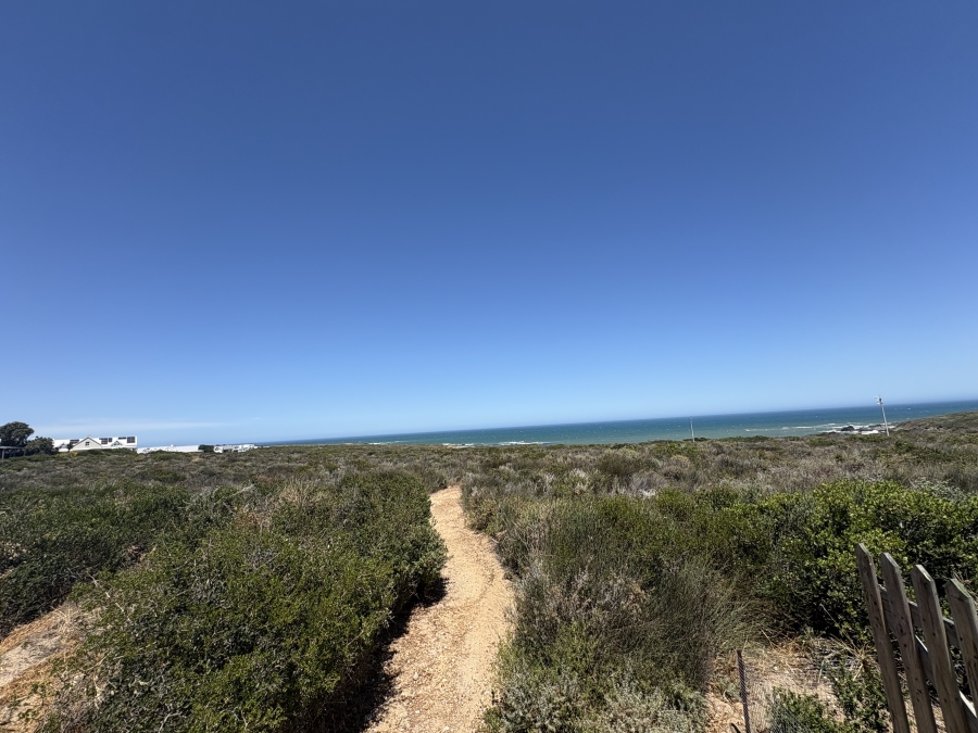 4 Bedroom Property for Sale in Grotto Bay Western Cape